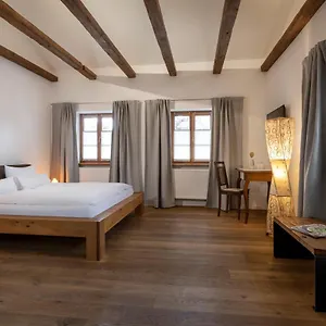 Unterwirt 3* Fridolfing