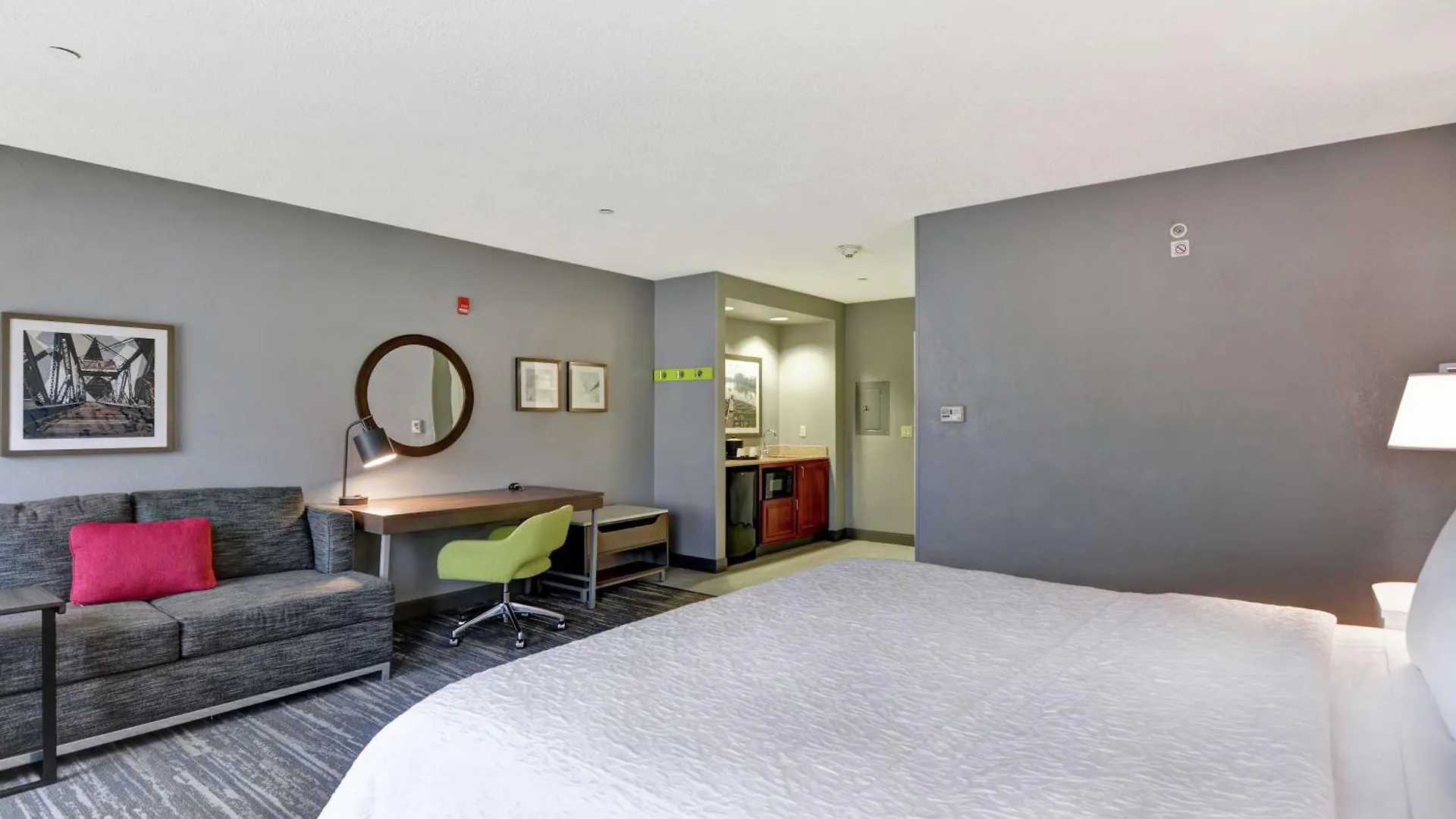 Hampton Inn & Suites Newark-Harrison-Riverwalk Νιούαρκ