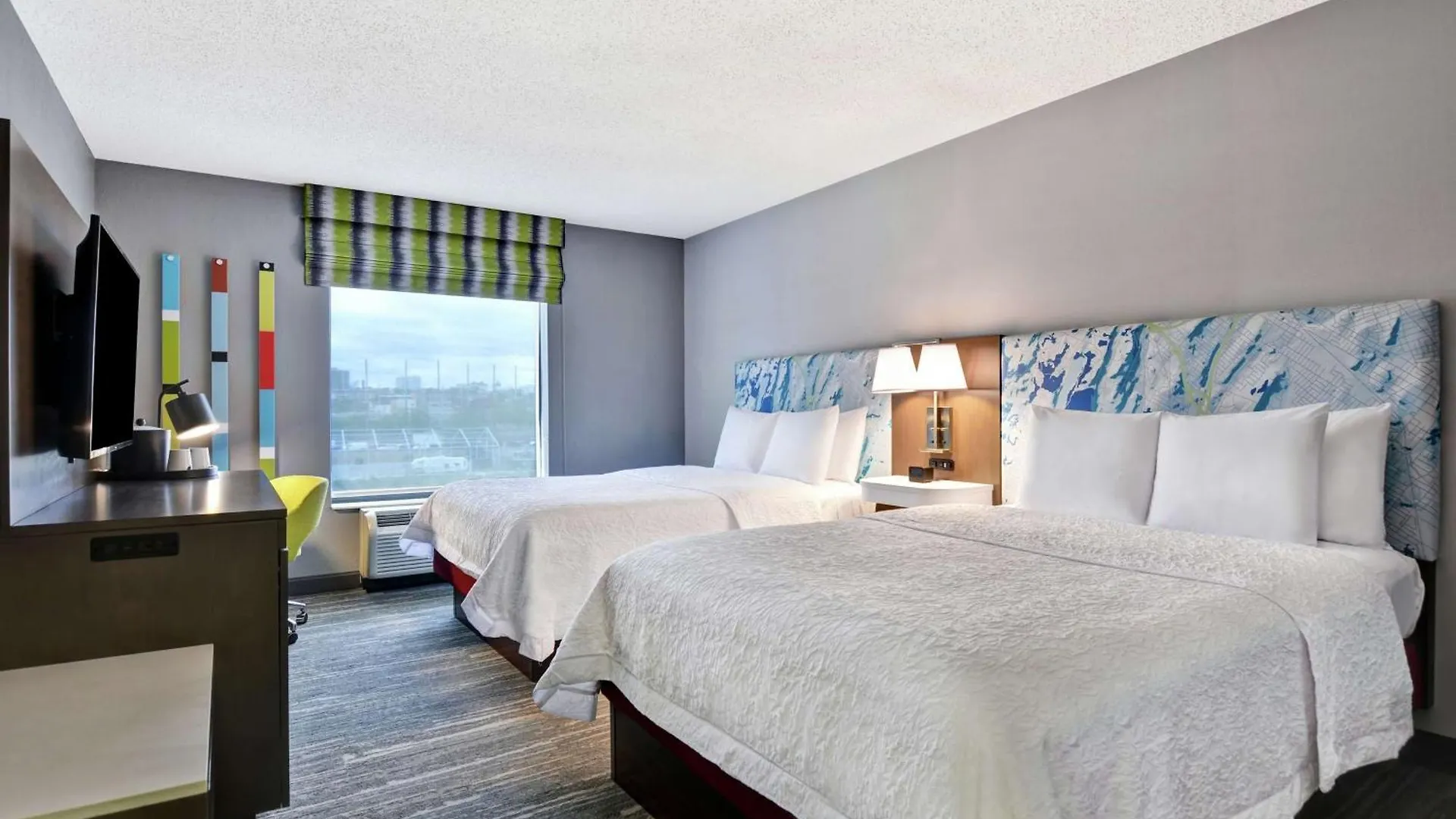 Hampton Inn & Suites Newark-Harrison-Riverwalk 3*, Νιούαρκ