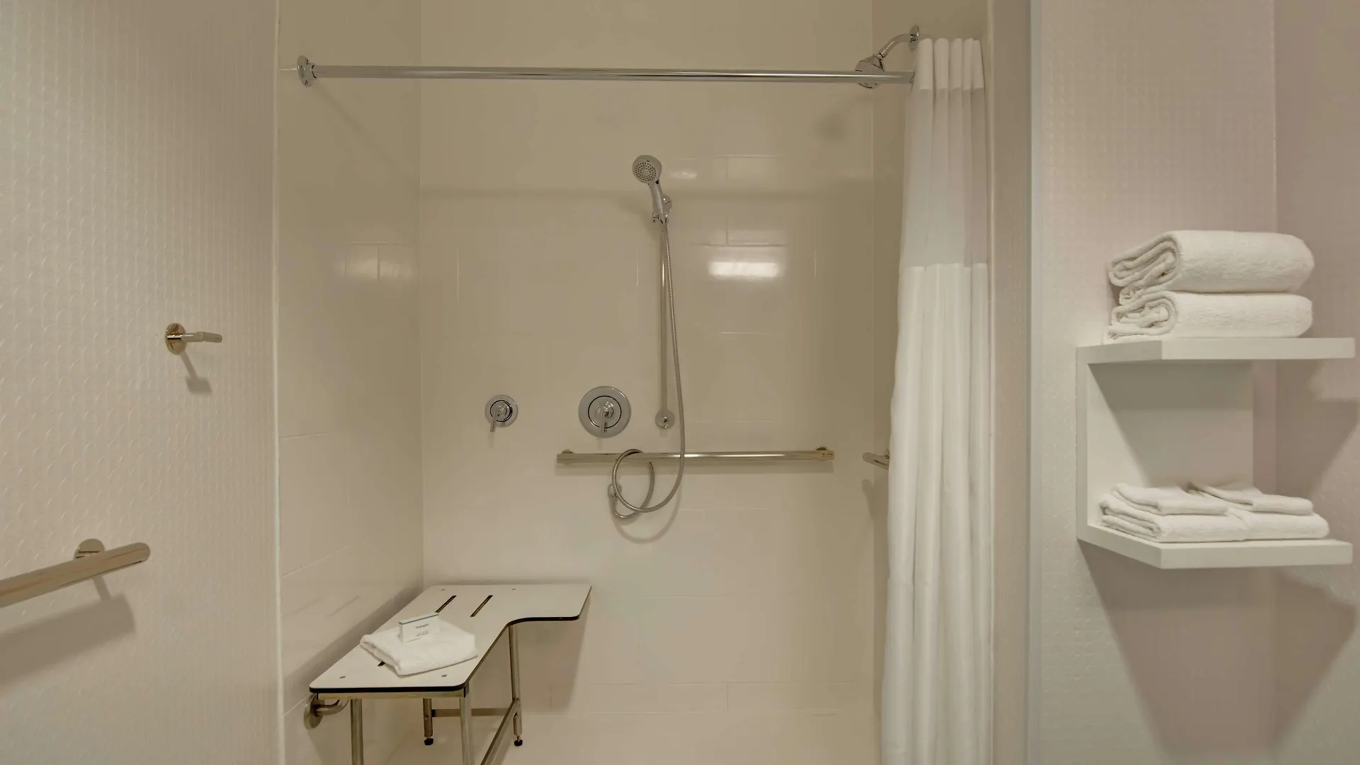 Hotel Hampton Inn & Suites Newark-Harrison-Riverwalk